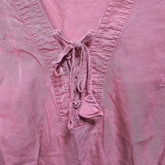 J. Jill Women's Tencel Lyocell Pullover Lace Up Shirt Light Red Wash Size XS. - Picture 4 of 7